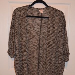 Half Sleeve Knit Cardigan